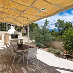 Family Friendly House With A Swimming Pool Sumartin, Brac - 23765 *