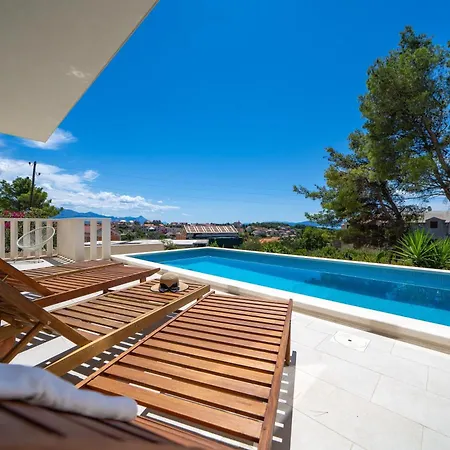 Family Friendly House With A Swimming Pool Sumartin, Brac - 23765 Sumartin