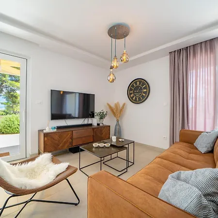 Family Friendly House With A Swimming Pool Sumartin, Brac - 23765