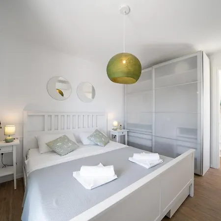Family Friendly House With A Swimming Pool Sumartin, Brac - 23765 Prázdninový dům