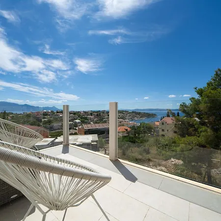 Family Friendly House With A Swimming Pool Sumartin, Brac - 23765