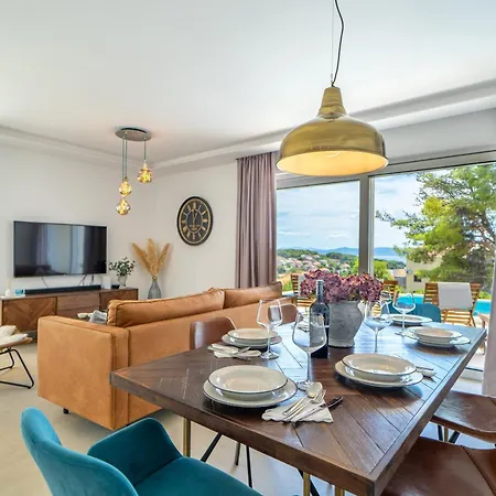 Family Friendly House With A Swimming Pool Sumartin, Brac - 23765 Prázdninový dům *