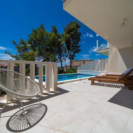 Family Friendly House With A Swimming Pool Sumartin, Brac - 23765